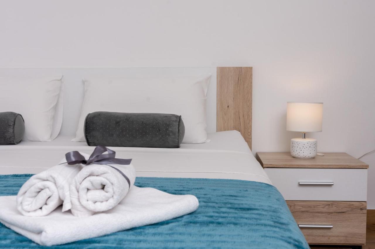 NEW Apartman Blue Mile Split Extérieur photo